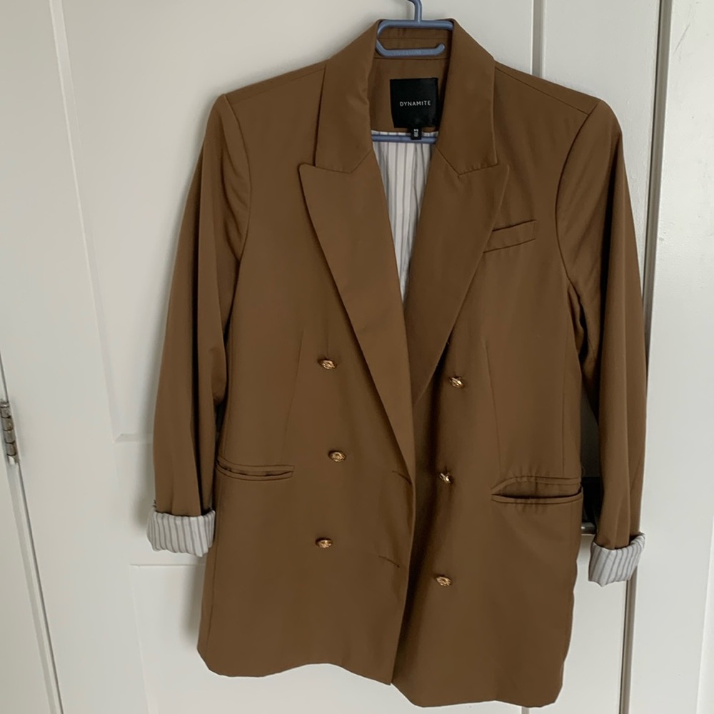Blazer - Picture 1 of 4